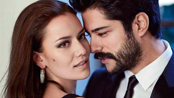 Fahriye Evcen ve Burak Özçivit’ten traktör pozu - Sayfa 5