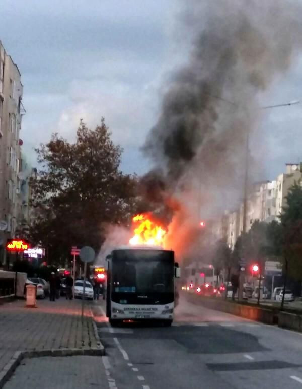 Çanakkale'de özel halk otobüsü alev aldı - Sayfa 5