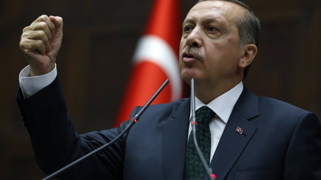 Cumhurbaşkanı Erdoğan: Belgeleri kürsüden paylaşma, git savcılığa teslim et