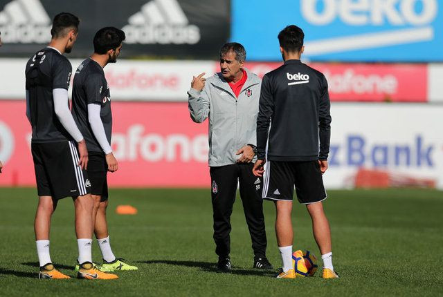 Şenol Güneş takımını Galatasaray derbisine hazırlıyor - Sayfa 4