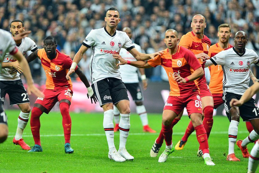 Beşiktaş - Galatasaray maçından kareler - Sayfa 12