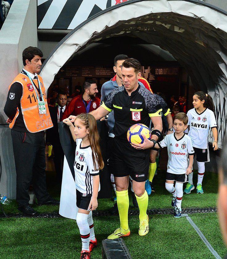 Beşiktaş - Galatasaray maçından kareler - Sayfa 33