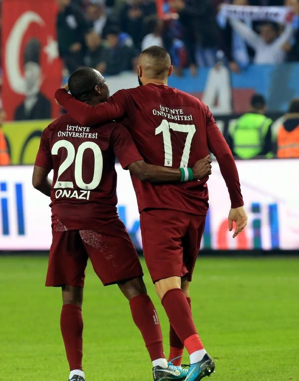 Trabzonspor - Antalyaspor maçından görüntüler - Sayfa 9