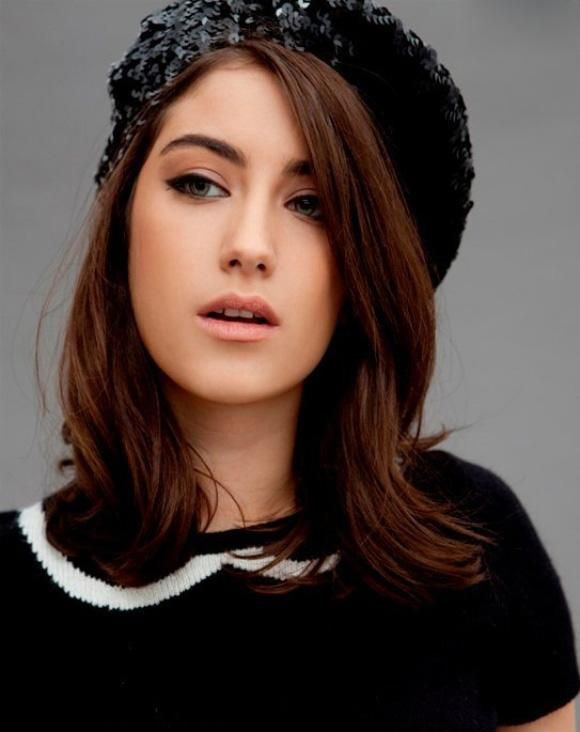 Hazal Kaya: Anksiyete hastalığına yakalandım - Sayfa 24