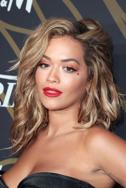 Rita Ora’dan nefes kesen pozlar - Sayfa 21