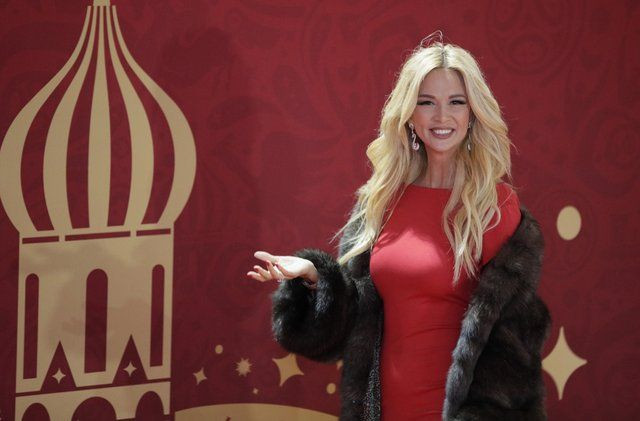 Victoria Lopyreva, Galatasaray maçına geldi - Sayfa 2