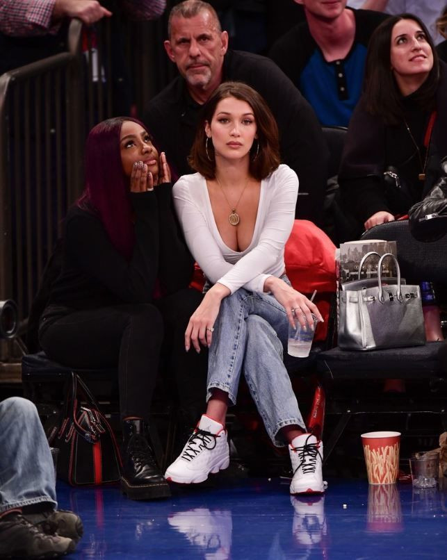 Bella Hadid basketbol maçında görüntülendi - Sayfa 8