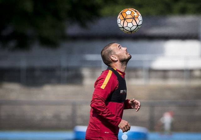 Sneijder, Galatasaray'a dönmek istiyor - Sayfa 9