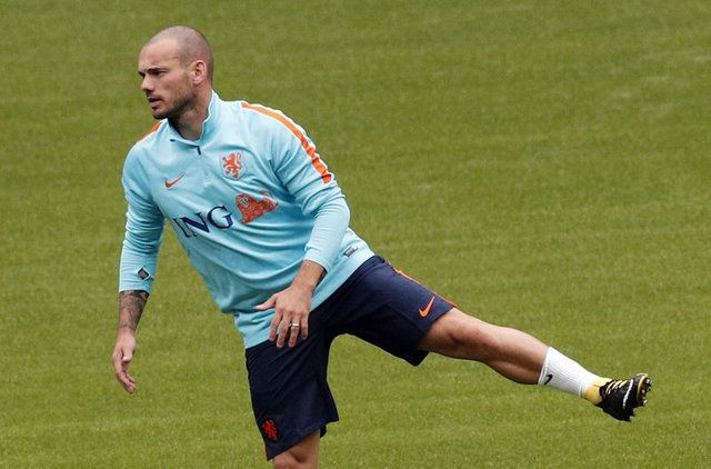 Sneijder, Galatasaray'a dönmek istiyor - Sayfa 10