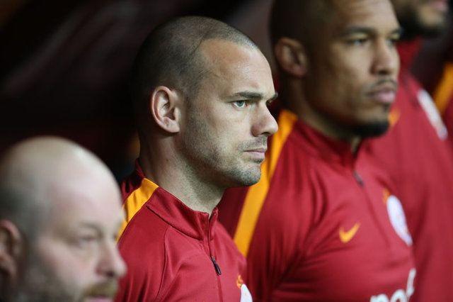 Sneijder, Galatasaray'a dönmek istiyor - Sayfa 12