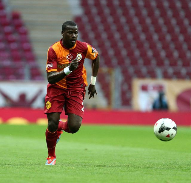 Emmanuel Eboue: İntiharın eşiğine geldim - Sayfa 1