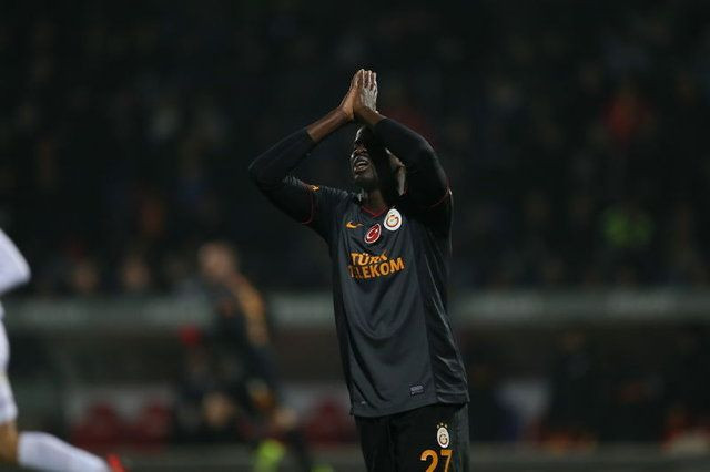 Emmanuel Eboue: İntiharın eşiğine geldim - Sayfa 3