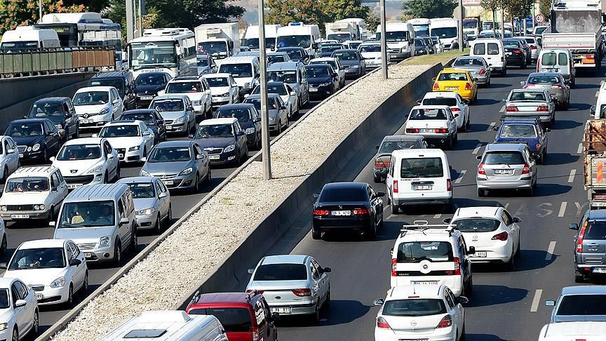 Şimşek: Trafik sigortasında tavan fiyat 2018'de de devam edecek - Sayfa 12