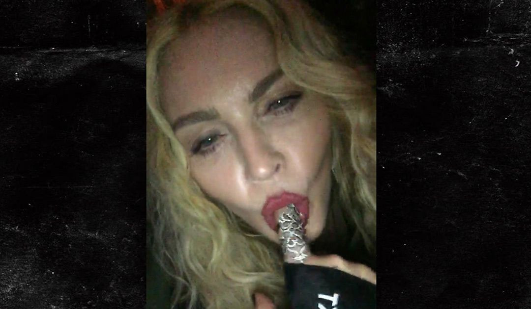 Madonna ve kızının paylaştığı fotoğraf sosyal medyada gündem oldu - Sayfa 11