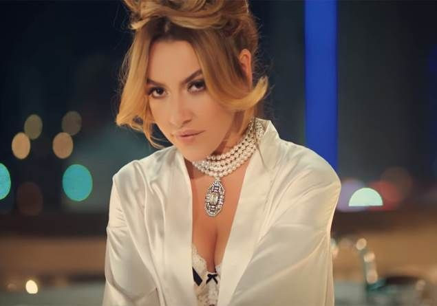 Hadise: Kadın yapınca erotik, erkek yapınca erotik olmuyor - Sayfa 24