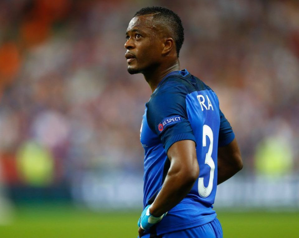 Evra, Galatasaray için İstanbul’a geliyor - Sayfa 9