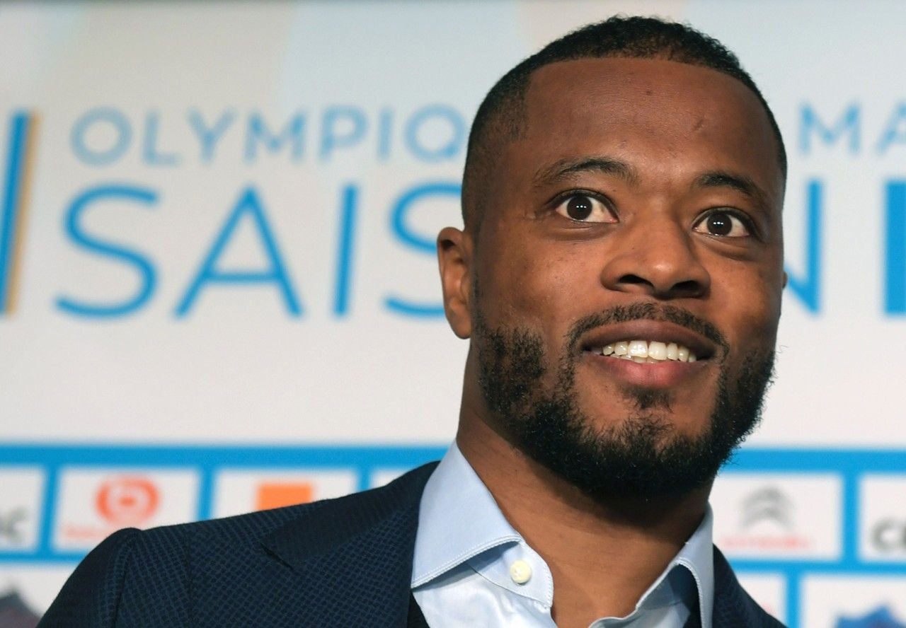 Evra, Galatasaray için İstanbul’a geliyor - Sayfa 12