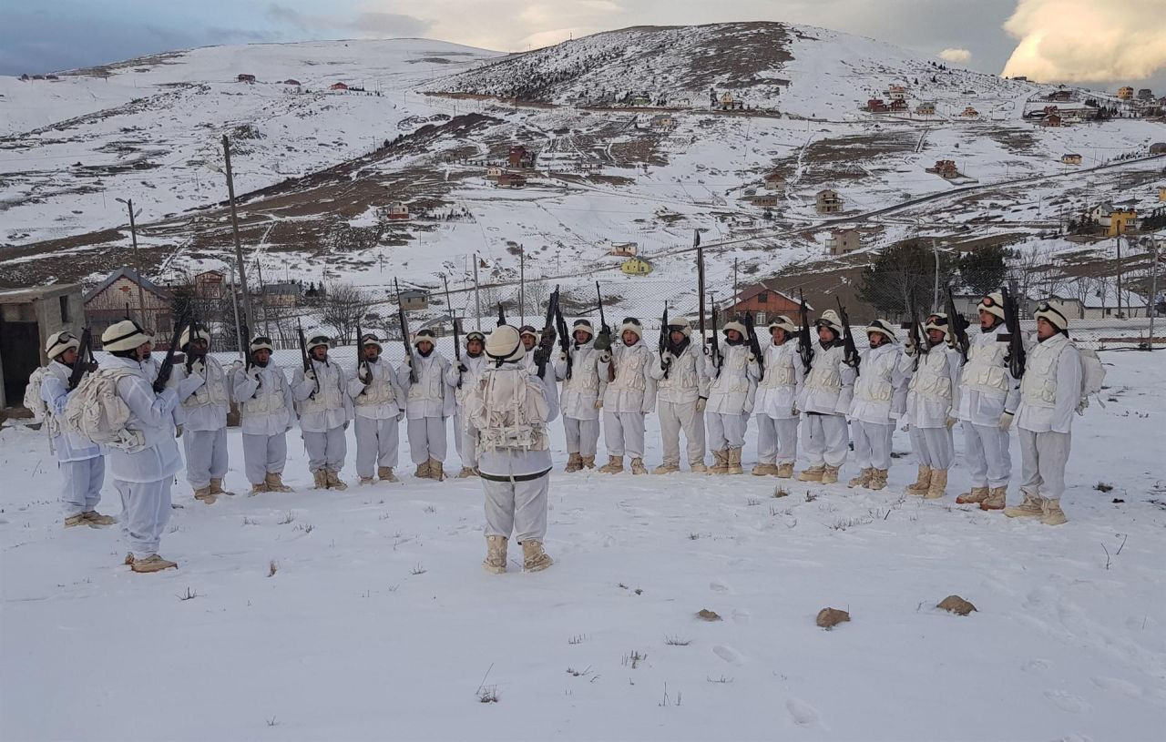 Eksi 7 derecede terörist arıyorlar - Sayfa 2