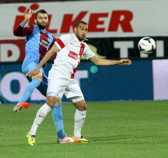 Cenk Tosun'dan Gaziantepspor'a yardım - Sayfa 9