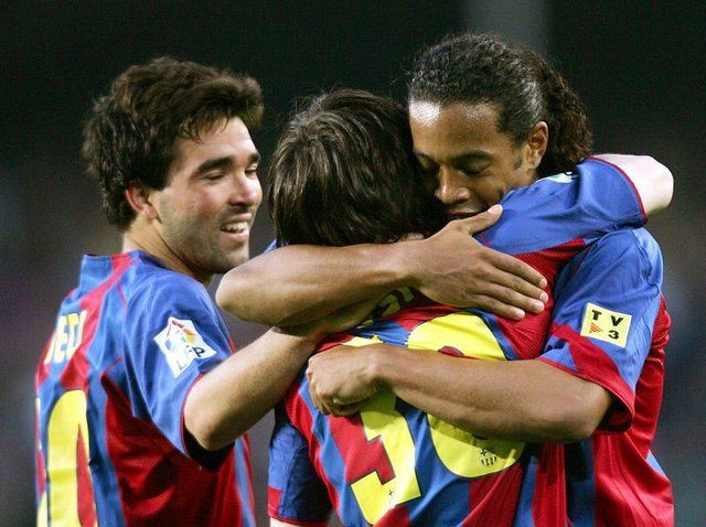 Ronaldinho futbolu bıraktı - Sayfa 24