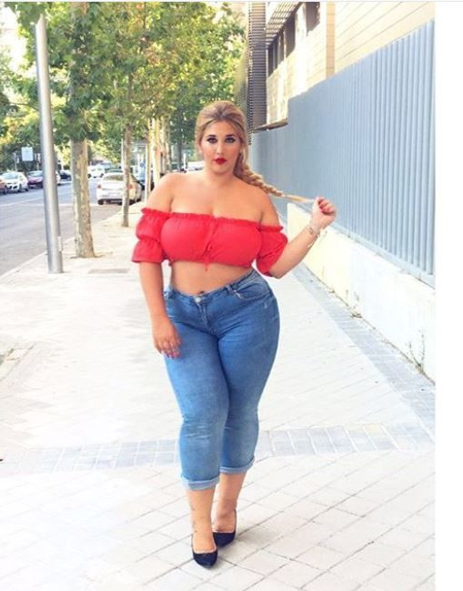 Paylaştığı Fotoğraflar Yüzünden Hesabını Kapatan Instagram'la Savaşan Büyük Beden Model - Sayfa 28