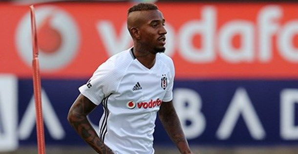 Benfica, Beşiktaş’a Talisca için teklifte bulundu - Sayfa 16