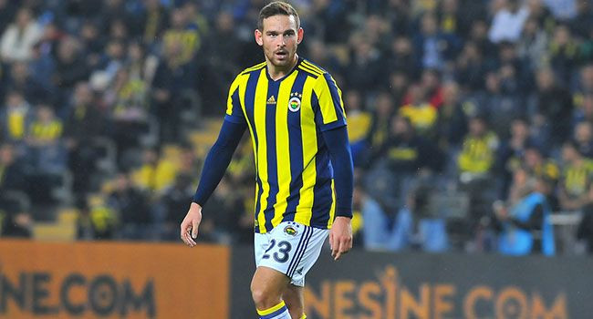 Fenerbahçeli Janssen 6 hafta sahalardan uzak kalacak - Sayfa 14