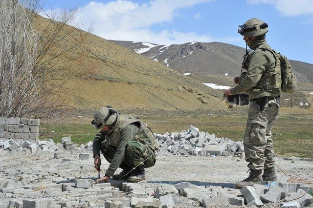 Türk Silahlı Kuvvetleri'nin METİ Timi: Yüzde 99 başarı felakettir - Sayfa 3