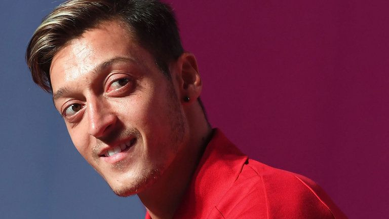 Mesut Özil sözleşmesini uzattı - Sayfa 8