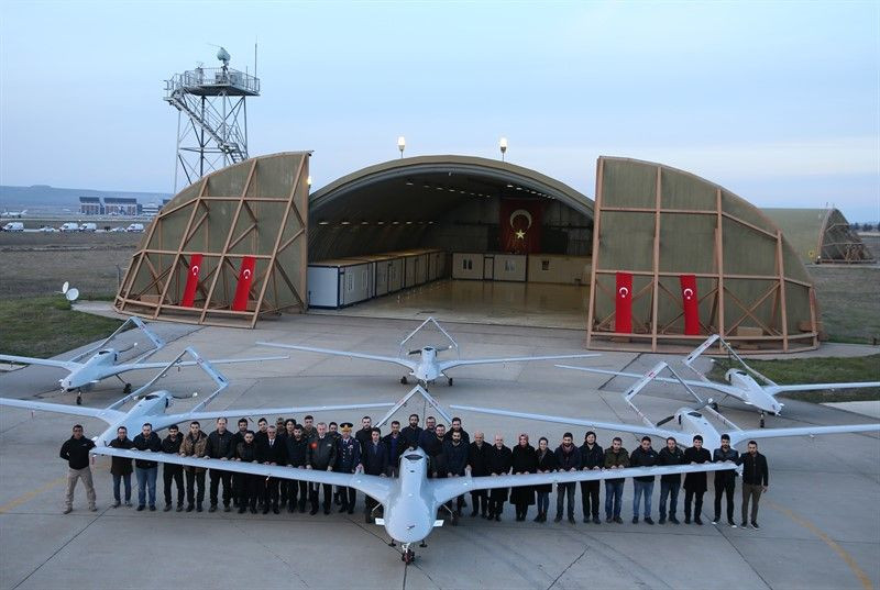 Erdoğan, İnsansız Uçak Sistemleri Üs Komutanlığı’nı ziyaret etti - Sayfa 4