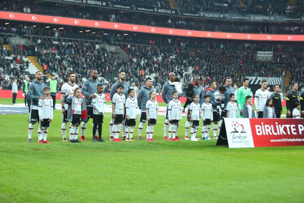 Beşiktaş, Kardemir Karabükspor maçından kareler - Sayfa 14