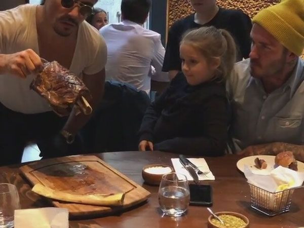 Nusret, Beckham'ı elleriyle besledi - Sayfa 3