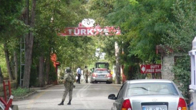 İki Yunan askeri Türkiye’de yakalandı