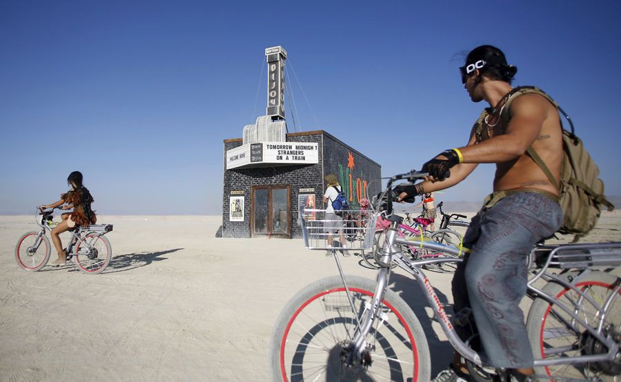 Beni yak kendini yak: BURNING MAN - Sayfa 18