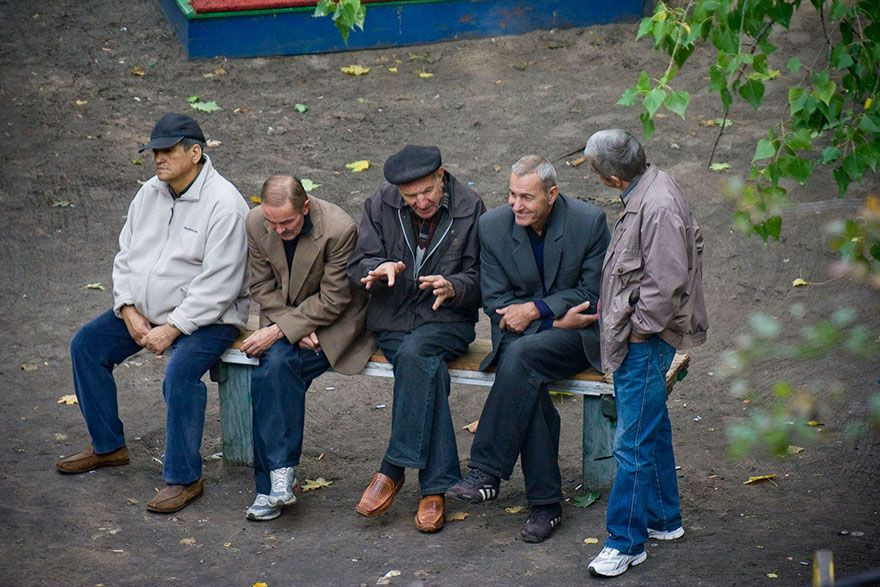 Ukraynalı fotoğrafçı 10 yıl boyunca evinin camından onları fotoğrafladı - Sayfa 3