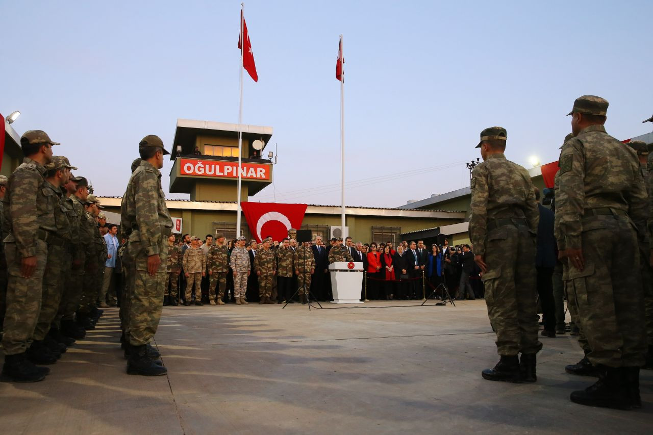 Cumhurbaşkanı Erdoğan kamuflajına Cumhurbaşkanlığı forsu diktirdi - Sayfa 15