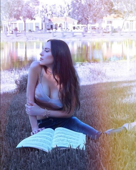 Lola Astanova 'Bu piyanist çok seksi' dedirtiyor - Sayfa 5