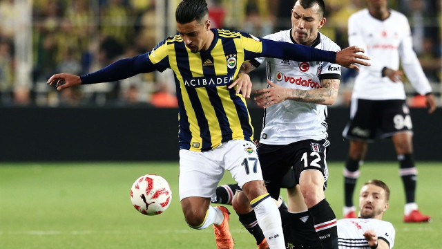 Olaylı Fenerbahçe-Beşiktaş derbisinden geriye kalanlar