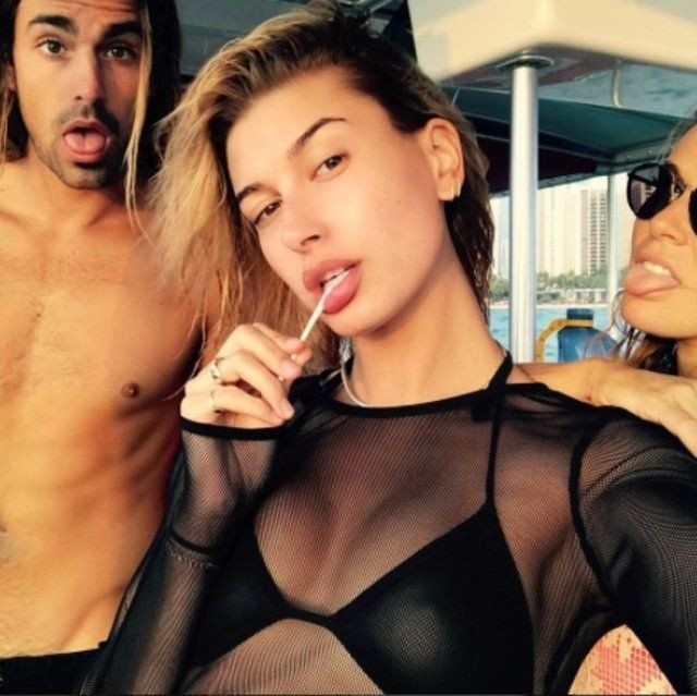 Hailey Baldwin: Issız bir adaya düşsem... - Sayfa 15