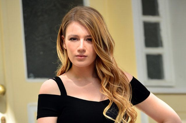 Gizem Karaca’nın evinde esrar öğütme makinesi ele geçirildi - Sayfa 9