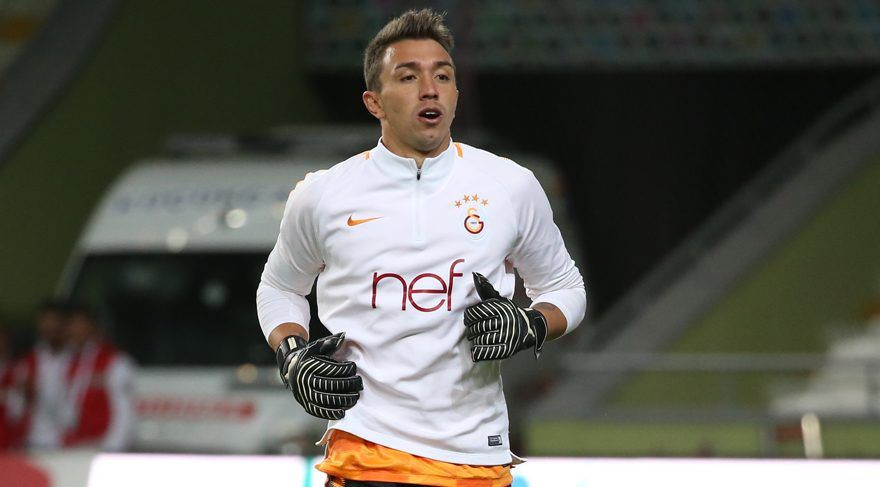 Muslera: Terim geldi gerginlik azaldı ve işimize odaklandık - Sayfa 18