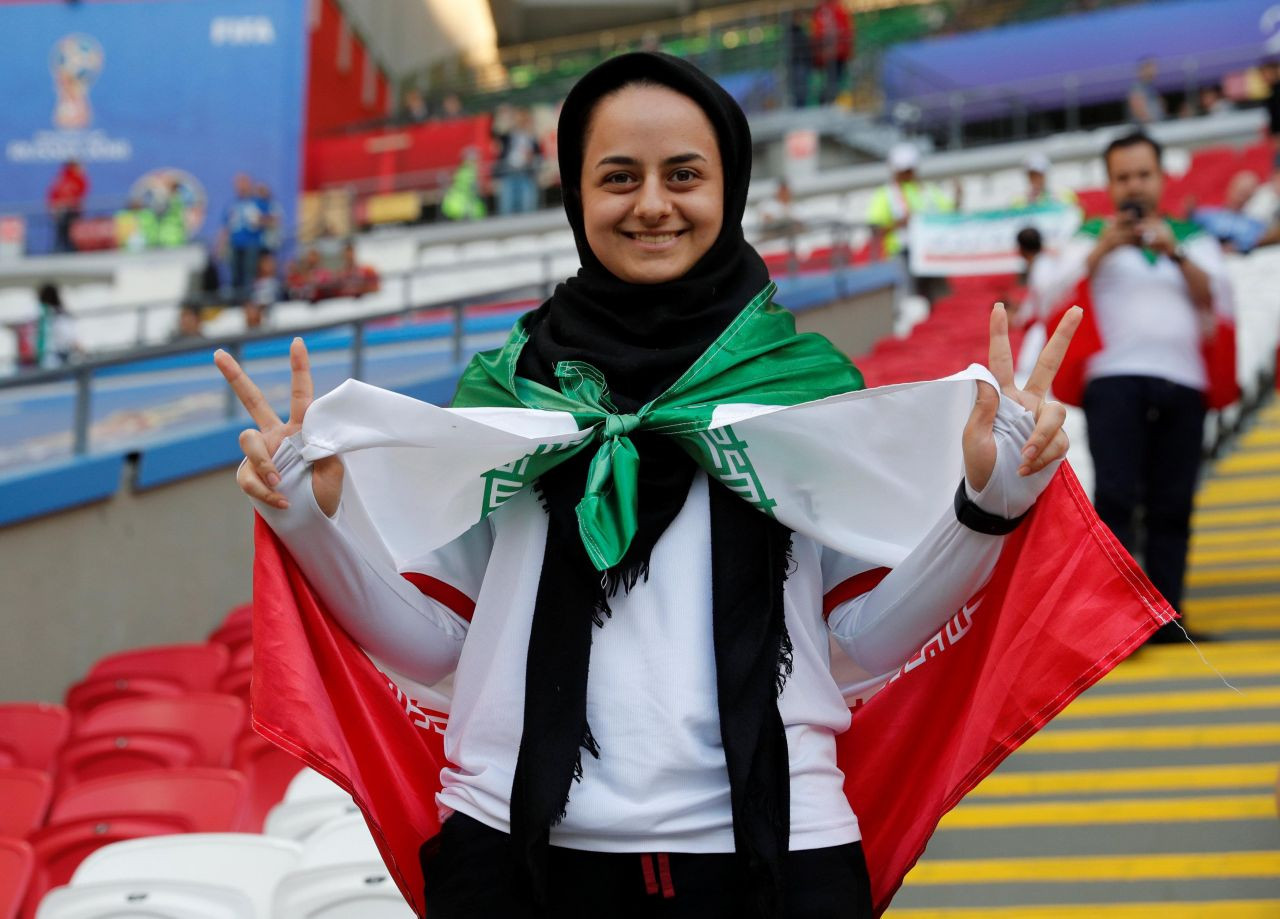 İranlı kadınlar 40 yıl sonra maç seyrettiler - Sayfa 4