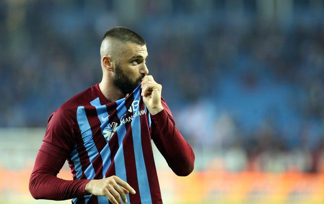 Burak Yılmaz’a Avrupa kulübü talip oldu - Sayfa 7