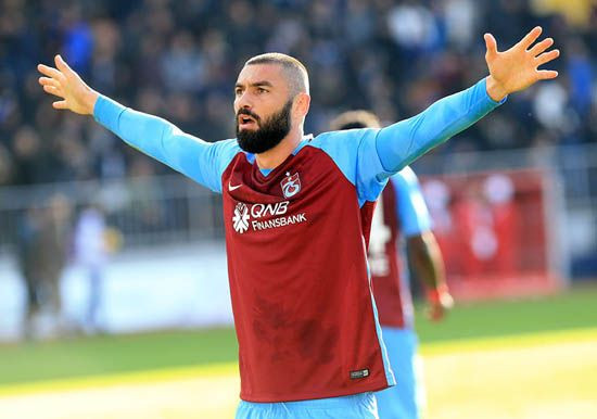 Burak Yılmaz’a Avrupa kulübü talip oldu - Sayfa 14