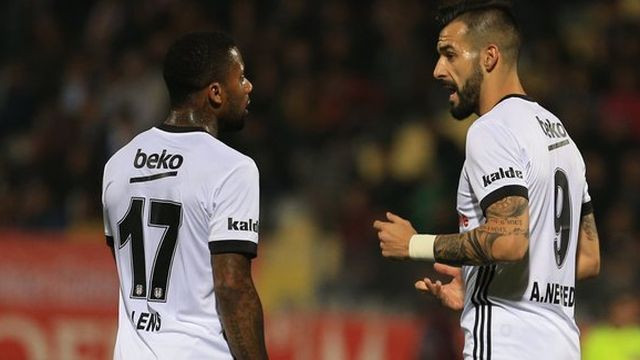 Lens, Vagner Love ve Negredo Beşiktaş'tan ayrılıyor mu?