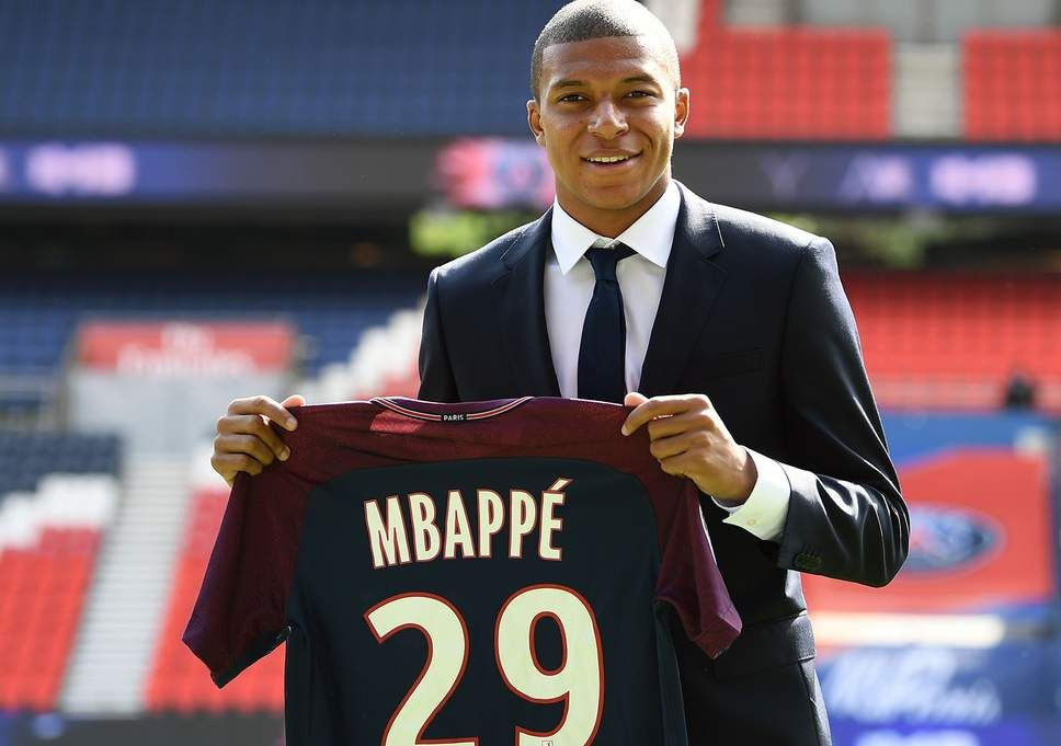 Mbappe'ye Türk futbolcu rakip oldu - Sayfa 6