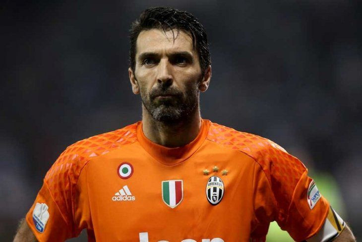 PSG Buffon transferini resmen açıkladı! - Sayfa 3