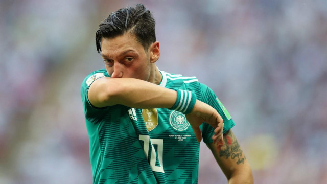 Mesut Özil Alman Milli Takımı'nı bıraktı