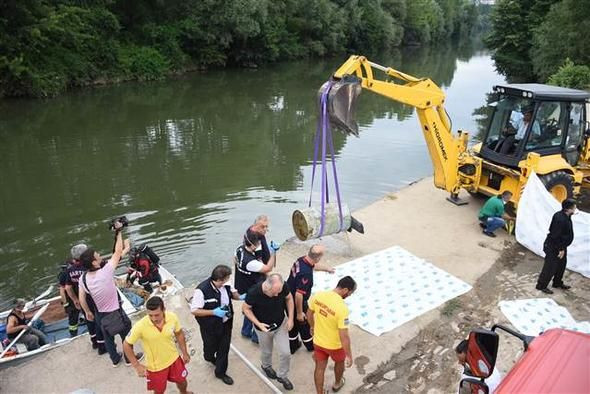 Bartın’da varilden bacakları kesilmiş ceset çıktı - Sayfa 7