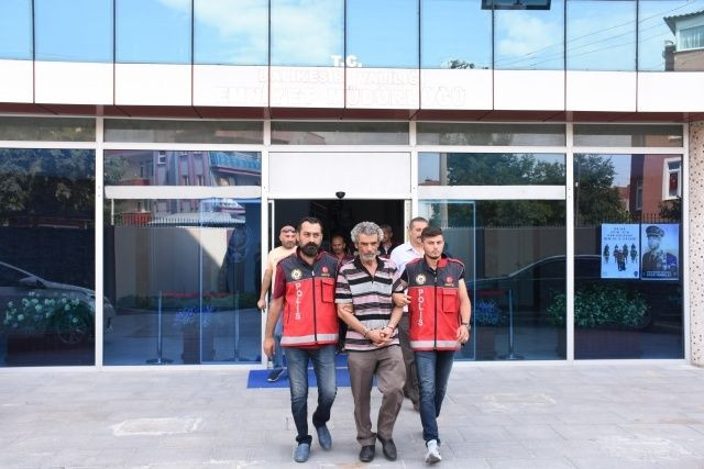 Minik kız pedagog eşliğinde cinayeti anlattı - Sayfa 4